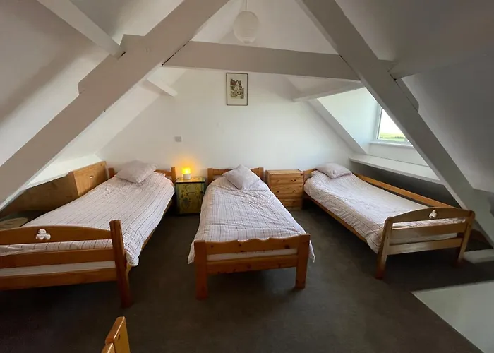 Port Mulgrave Cosy Cottage