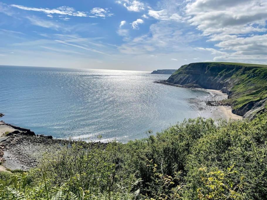 Holiday home Port Mulgrave Cosy